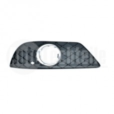 Решетка бампера правая Mercedes Benz W204 12-14
