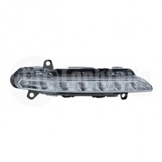 Дневной ходовой огонь правый Mercedes Benz W218 10-18 / W204 07-14 / W216 06-14 / W221 05-13 / W251 05-17