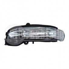Повторитель поворота левый Mercedes Benz W203 04-06