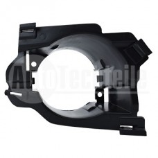 Кронштейн противотуманной фары правый Renault Logan 08-12