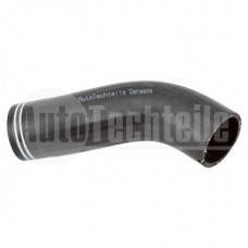 Патрубок интеркулера Fiat Doblo 1.6/2.0 D Multijet 10-/ Opel Combo 1.6/2.0 CDTi 12-