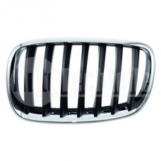 Решетка радиатора левая BMW X5 E70 06-13 / X6 E71 07-14 (хром./чёрн.)