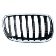Решетка радиатора правая BMW X5 E70 06-13 / X6 E71 07-14 (хром./чёрн.)